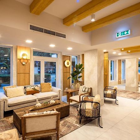 Hotel Serenity Temeşvar Dış mekan fotoğraf