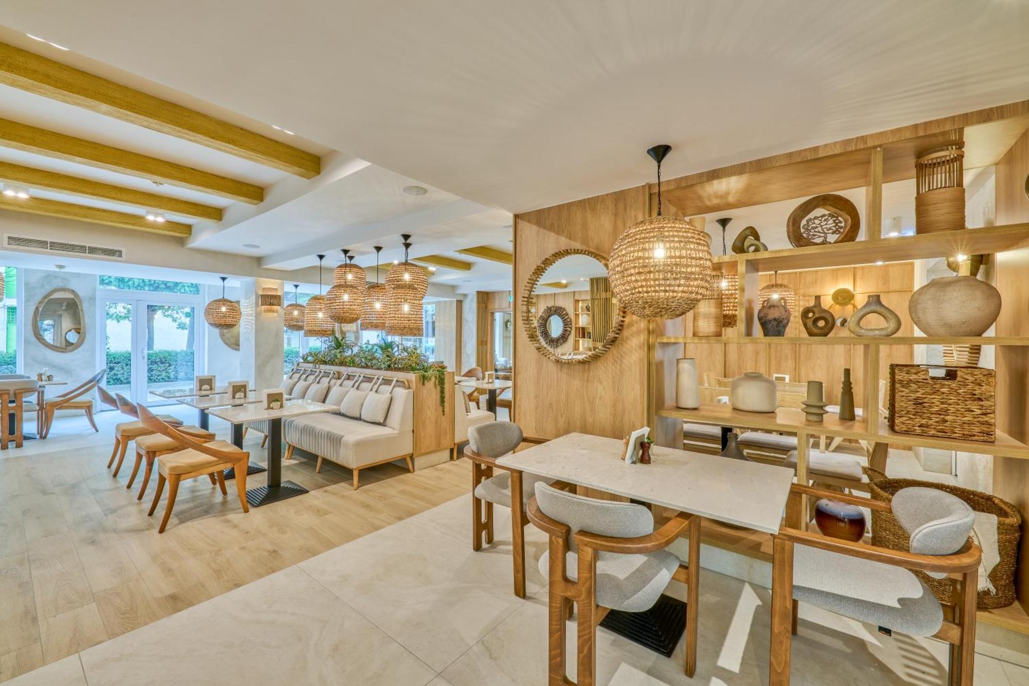 Hotel Serenity Temeşvar Dış mekan fotoğraf