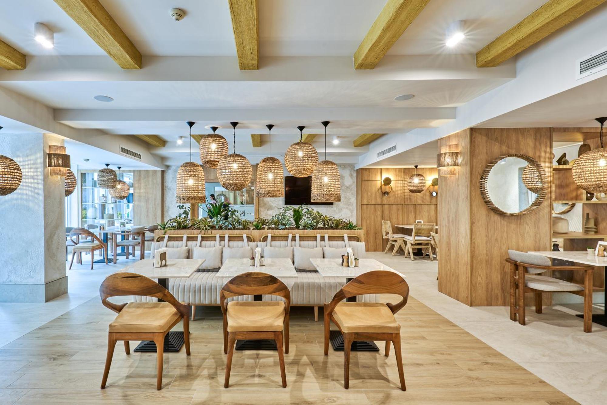 Hotel Serenity Temeşvar Dış mekan fotoğraf