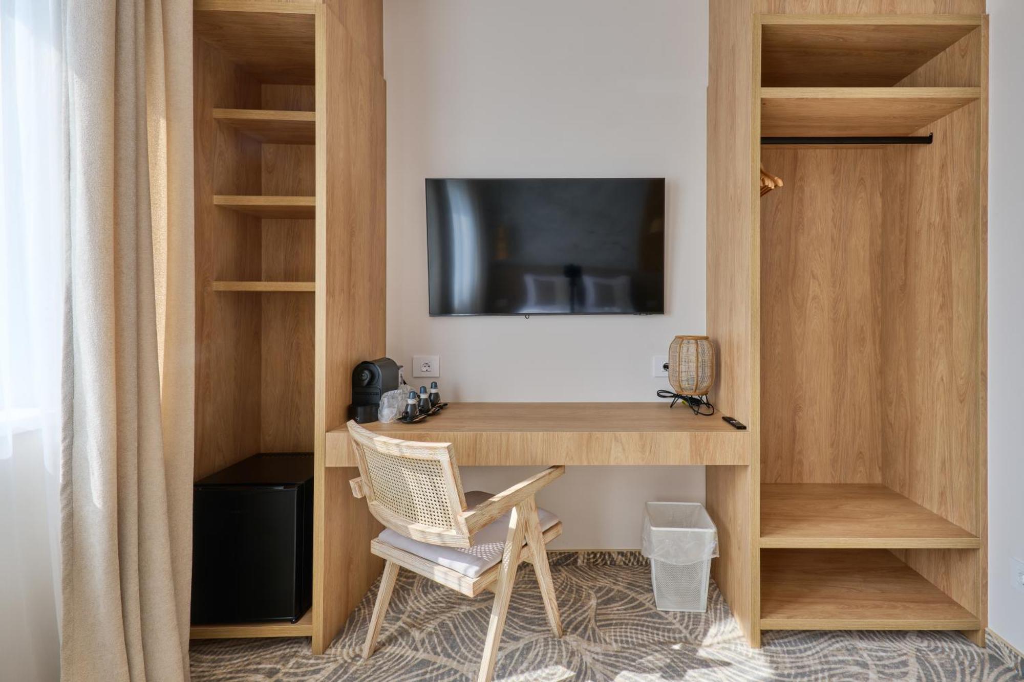 Hotel Serenity Temeşvar Dış mekan fotoğraf