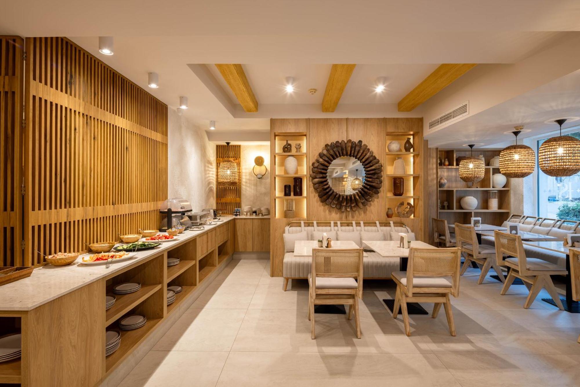 Hotel Serenity Temeşvar Dış mekan fotoğraf