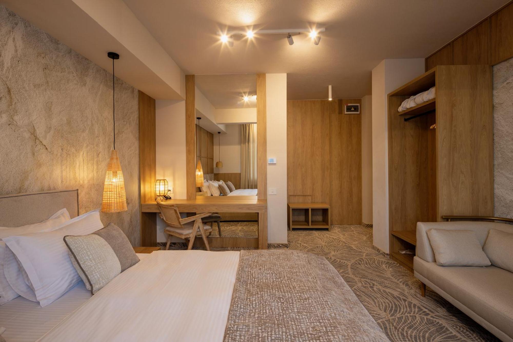 Hotel Serenity Temeşvar Dış mekan fotoğraf
