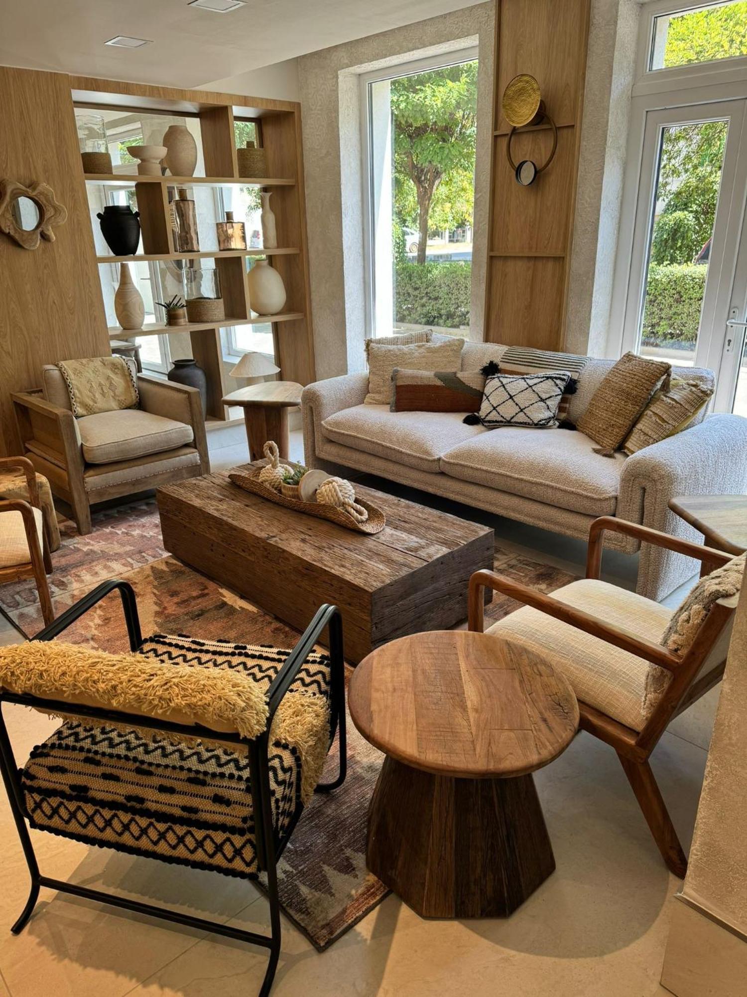 Hotel Serenity Temeşvar Dış mekan fotoğraf